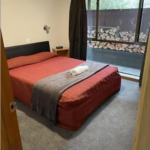 Highway Inn Hotel Christchurch